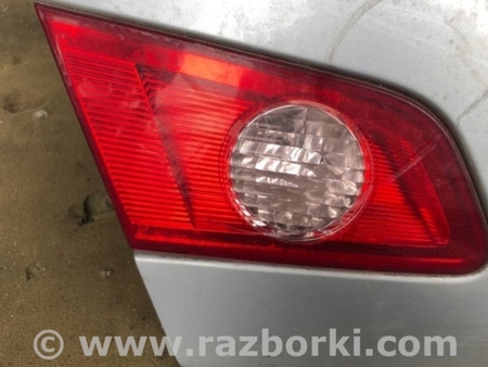 ФОТО Фонарь задний внутренний для Infiniti G35 Киев