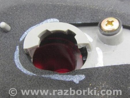 ФОТО Фонарь задний внутренний для Lexus RX300/330/350/400 (03-09) Киев