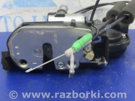 ФОТО Замок двери для Toyota Highlander (01-07) Киев