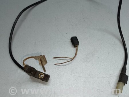 ФОТО Датчик износа тормозных колодок для Mercedes-Benz E-CLASS W211 (02-09) Киев