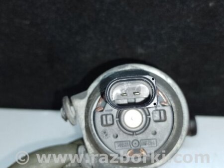 ФОТО Помпа охлаждения электрическая для Volkswagen Touareg (02-07) Киев