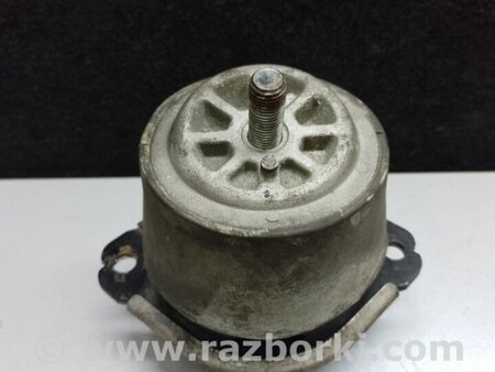 ФОТО Подушка для Volkswagen Touareg (02-07) Киев