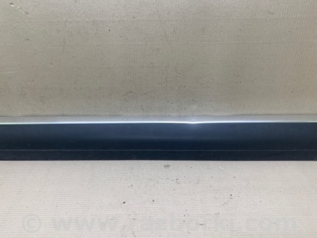 ФОТО Накладка двери для Volkswagen Touareg (02-07) Киев