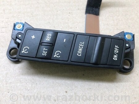 ФОТО Кнопки руля для Volkswagen Touareg (02-07) Киев