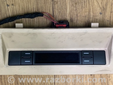 ФОТО Монитор для Volkswagen Touareg (02-07) Киев