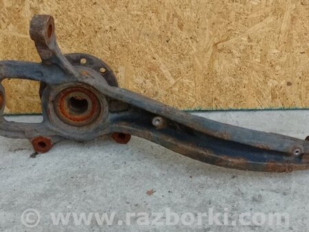 ФОТО Кулак поворотный для Volkswagen Touareg (02-07) Киев