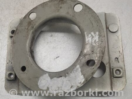 ФОТО Кронштейн усилителя заднего бампера для Infiniti  G25/G35/G37/Q40 Киев