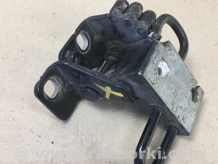 ФОТО Петля двери нижняя для Volkswagen Jetta 5 1K2, 1K5 (01.2005 - 12.2010) Киев