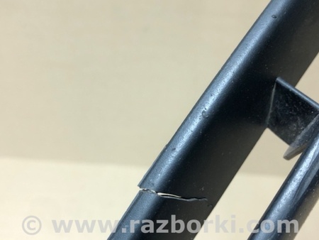 ФОТО Решетка переднего бампера для Volkswagen Jetta 5 1K2, 1K5 (01.2005 - 12.2010) Киев