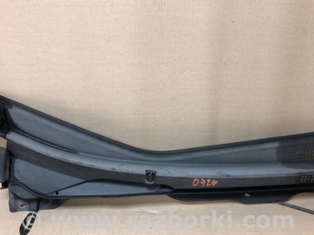 ФОТО Пластик под лобовое стекло (Жабо) для Honda Accord CM (11.2002 - 12.2008) Киев