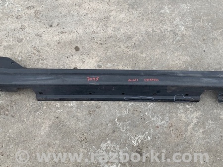 ФОТО Накладка порога наружная для MINI Clubman R55 (04.2008-11.2014) Киев