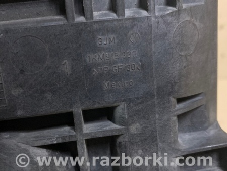 ФОТО Полка аккумулятора для Volkswagen Jetta 5 1K2, 1K5 (01.2005 - 12.2010) Киев