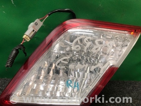 ФОТО Фонарь задний внутренний для Toyota Camry 40 XV40 (01.2006-07.2011) Киев