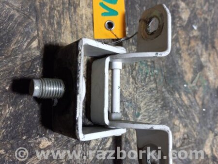 ФОТО Петля крышки багажника для Nissan Tiida/Versa C11 Киев