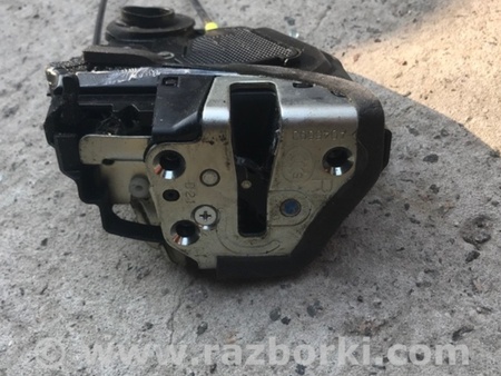 ФОТО Замок двери для Toyota Tundra Киев