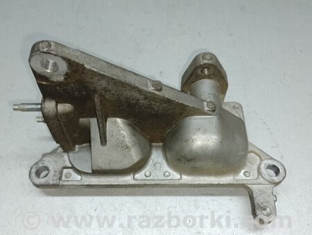 ФОТО Кронштейн для Toyota Tundra Киев