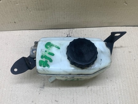 ФОТО Бачок главного тормозного цилиндра для Toyota Camry 40 XV40 (01.2006-07.2011) Киев