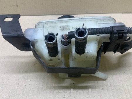 ФОТО Бачок главного тормозного цилиндра для Toyota Camry 40 XV40 (01.2006-07.2011) Киев