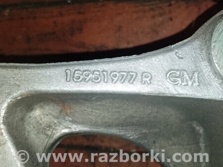 ФОТО Рычаг задний нижний поперечный для Buick Enclave (08-12) Киев