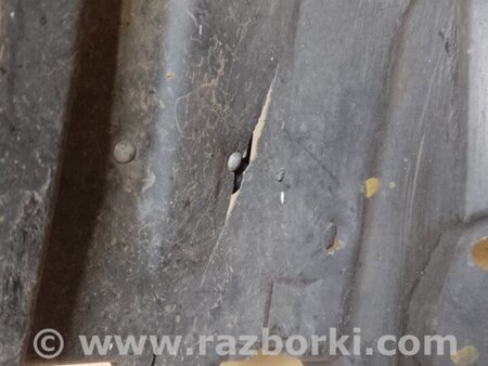 ФОТО Подкрылок для Mazda 5 CR (2006-2010) Киев