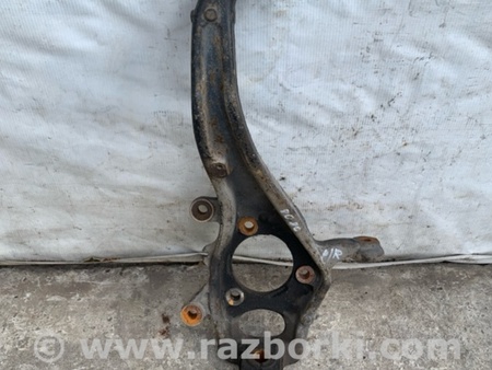 ФОТО Кулак поворотный для Nissan Titan (04-16) Киев