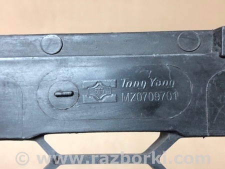 ФОТО Решетка переднего бампера для Mazda 6 GG/GY (2002-2008) Киев