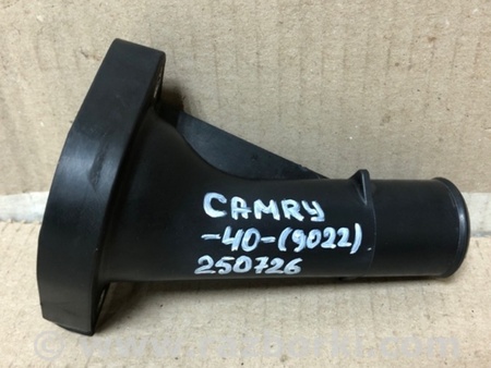 ФОТО Крышка термостата для Toyota Camry 40 XV40 (01.2006-07.2011) Киев