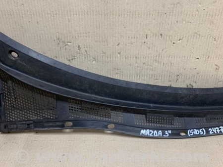 ФОТО Пластик под лобовое стекло (Жабо) для Mazda 3 BK (2003-2009) (I) Киев