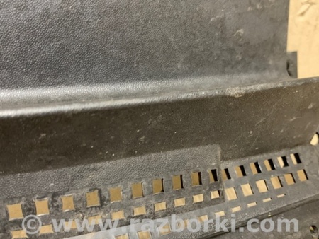ФОТО Пластик под лобовое стекло (Жабо) для Mazda 3 BK (2003-2009) (I) Киев