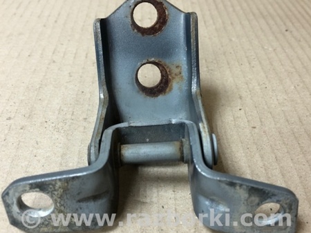 ФОТО Петля двери верхняя для Mazda 3 BK (2003-2009) (I) Киев