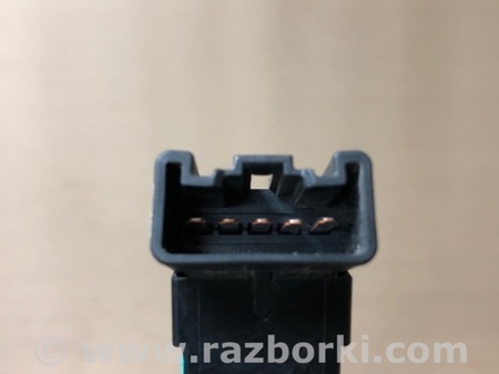ФОТО Кнопка стеклоподьемника для Suzuki SX4 Киев
