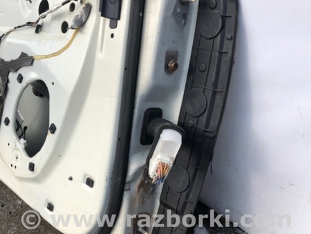 ФОТО Дверь для Chrysler 300 (2004-2010) Киев