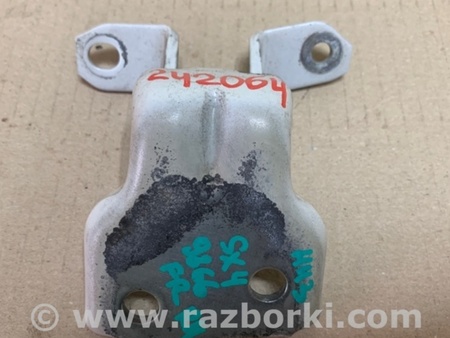 ФОТО Петля двери нижняя для Suzuki SX4 Киев