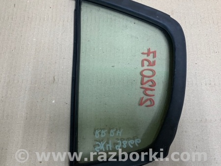 ФОТО Стекло двери глухое для Suzuki SX4 Киев