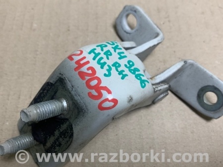 ФОТО Петля двери нижняя для Suzuki SX4 Киев