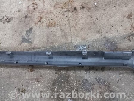 ФОТО Накладка порога наружная для Subaru Forester SG Киев