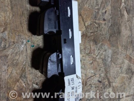 ФОТО Блок управления стеклоподъемником для Mazda CX-9 TB (2007-2016) Киев