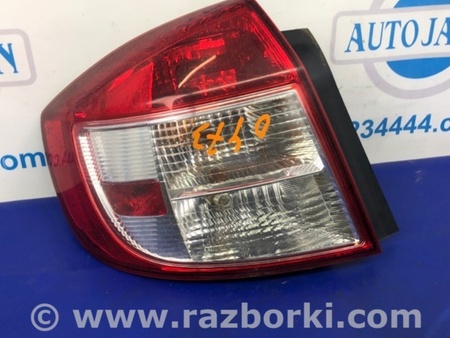 ФОТО Фонарь задний наружный для Suzuki SX4 Киев