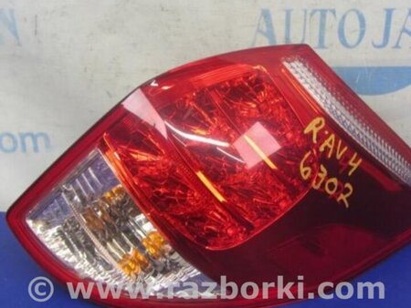 ФОТО Фонарь задний наружный для Toyota RAV-4 (05-12) Киев