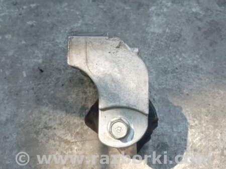 ФОТО Кронштейн крепления двигателя для Mitsubishi Outlander XL Киев
