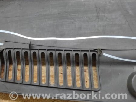 ФОТО Накладка замка капота для Lexus GS350 Киев