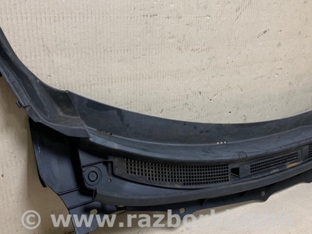ФОТО Пластик под лобовое стекло (Жабо) для Nissan Rogue (08-14) Киев