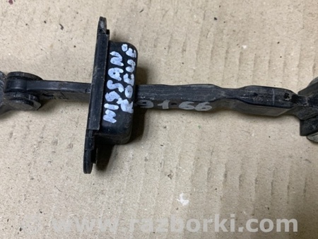 ФОТО Ограничитель двери для Nissan Rogue (08-14) Киев