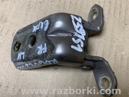 ФОТО Петля двери верхняя для Nissan Rogue (08-14) Киев