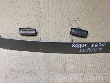 ФОТО Подсветка номера для Nissan Rogue (08-14) Киев