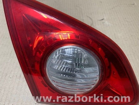 ФОТО Фонарь задний внутренний для Nissan Rogue (08-14) Киев