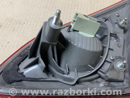 ФОТО Фонарь задний внутренний для Nissan Rogue (08-14) Киев