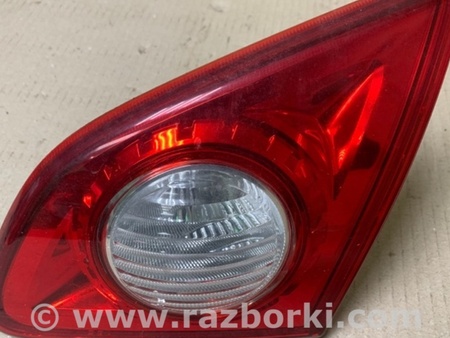 ФОТО Фонарь задний внутренний для Nissan Rogue (08-14) Киев