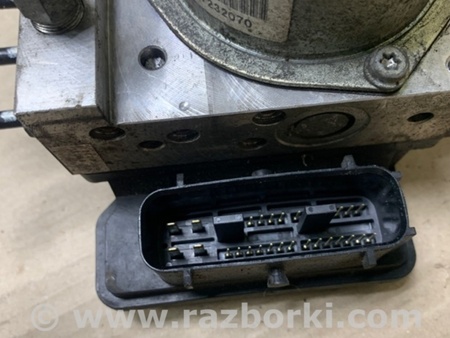 ФОТО Блок ABS для Nissan Rogue (08-14) Киев