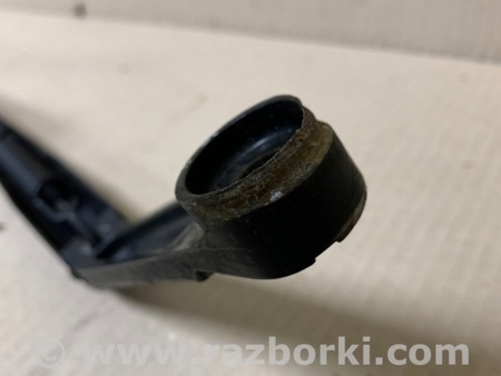 ФОТО Поводок дворника для Nissan Rogue (08-14) Киев